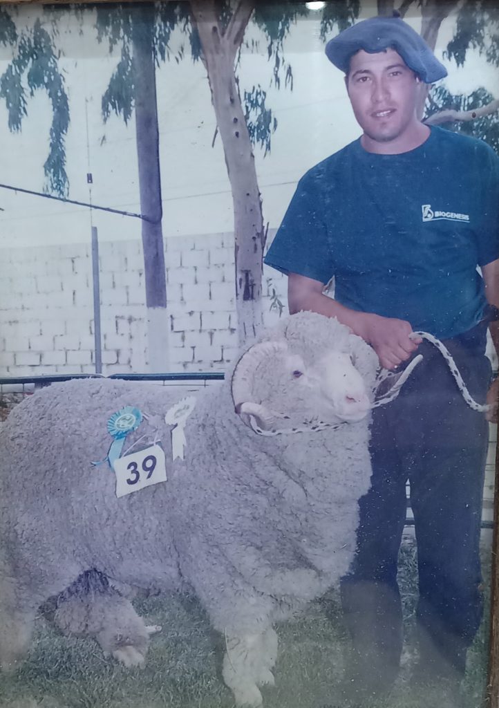 Mauricio Elis. Trabajador rural